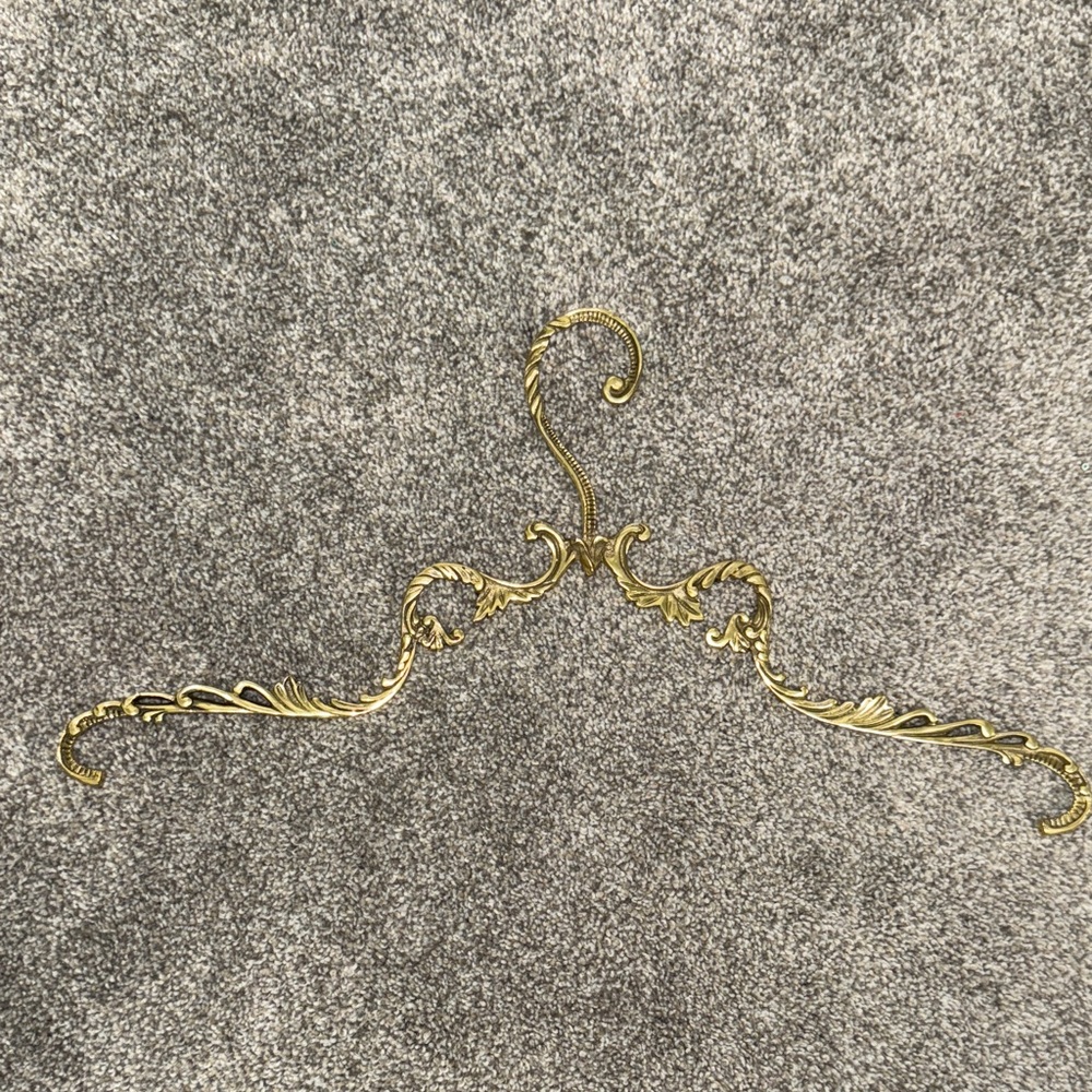 Elegant Brass Bridal Gown Hanger